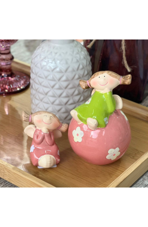 Enfeite de Resina - Anjinha Vestido Verde Bola Rosa