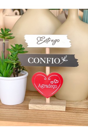 Enfeite Decorativo de Madeira 