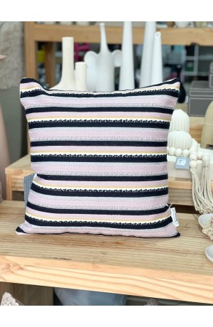 Capa de Almofada Bordada - 43cm X 43cm Mod 3