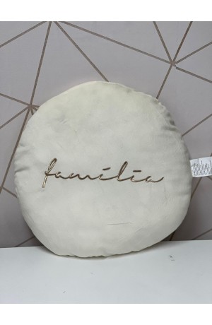 Almofada Creme Redonda de Pelinho ''Familia'' 40cm
