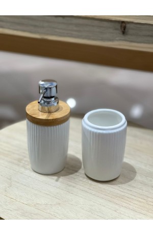 Jogo de Banhiro Branco com Tampa em Bambu  Porcelana com 2 Peças