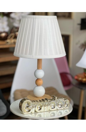 Abajur de Mesa Branco Base de Madeira e Metal